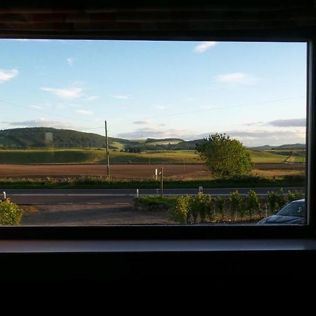 Greenacres Holiday Cabins Leuchars Exterior photo