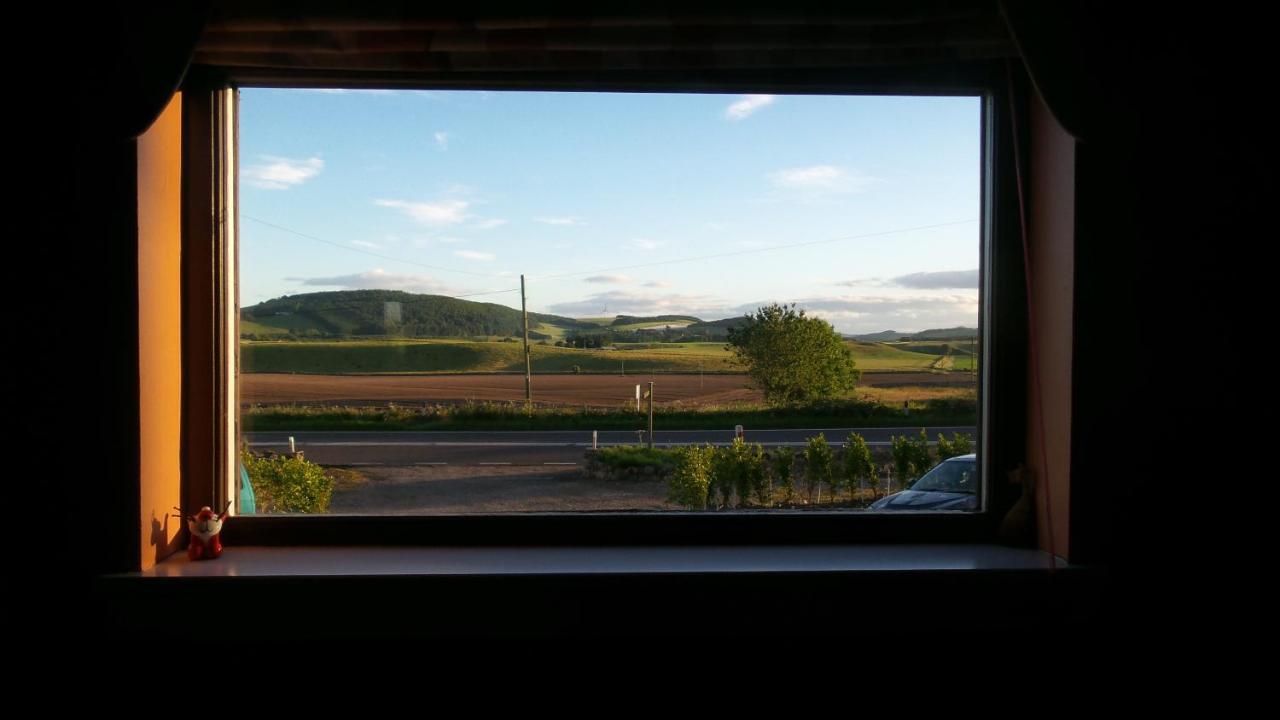 Greenacres Holiday Cabins Leuchars Exterior photo